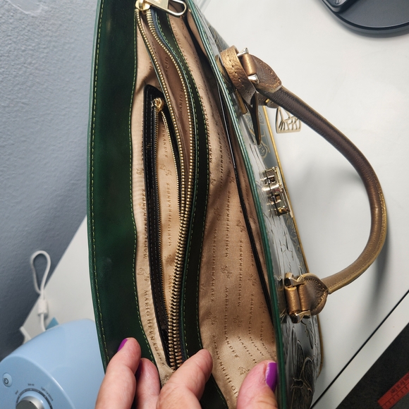 Mario Hernadez Green and Gold Floral Tote Bag with Gold Handles - Picture 15 of 16